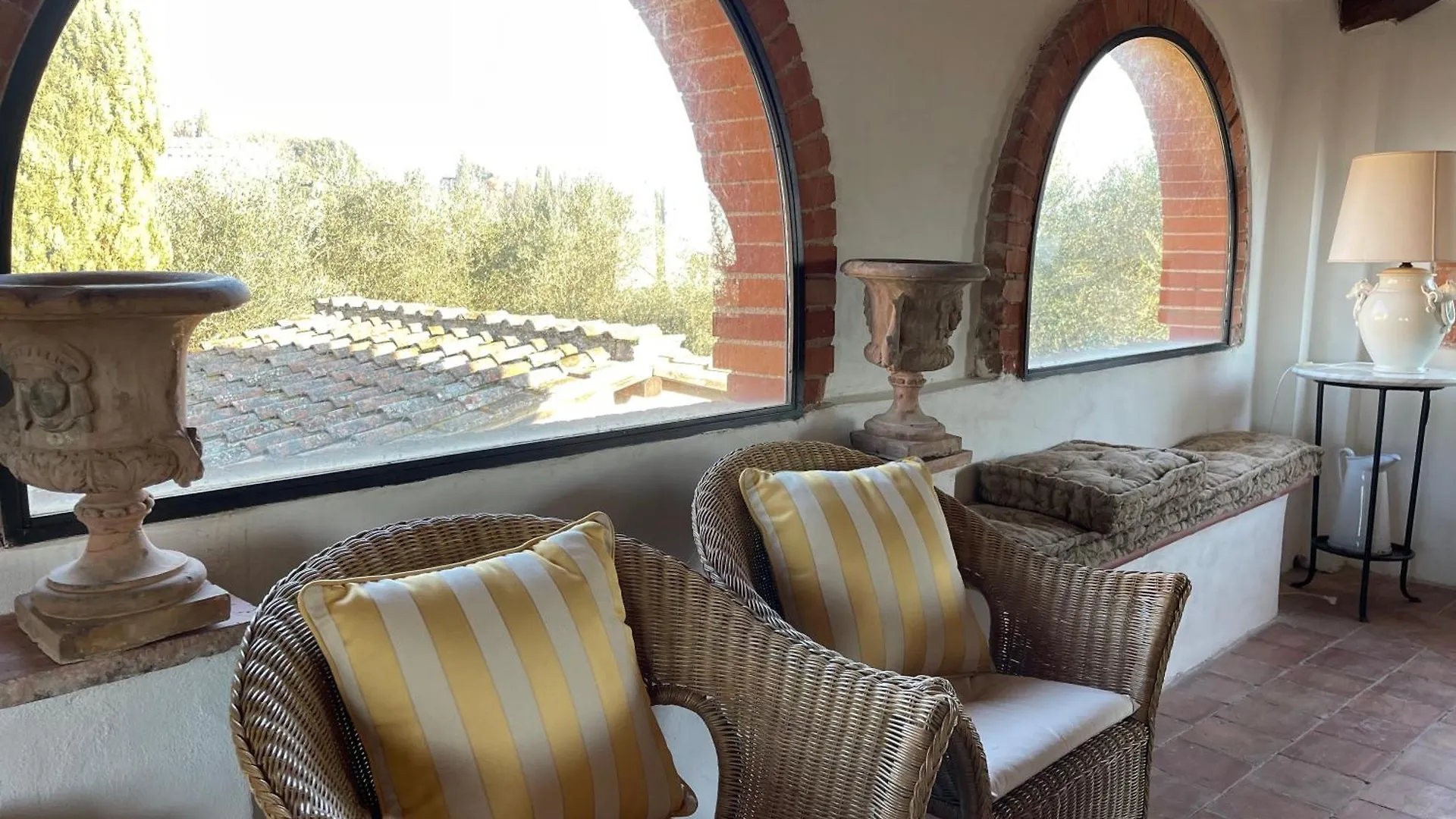 Villa Vignano: Vicino Siena Centro 0*,